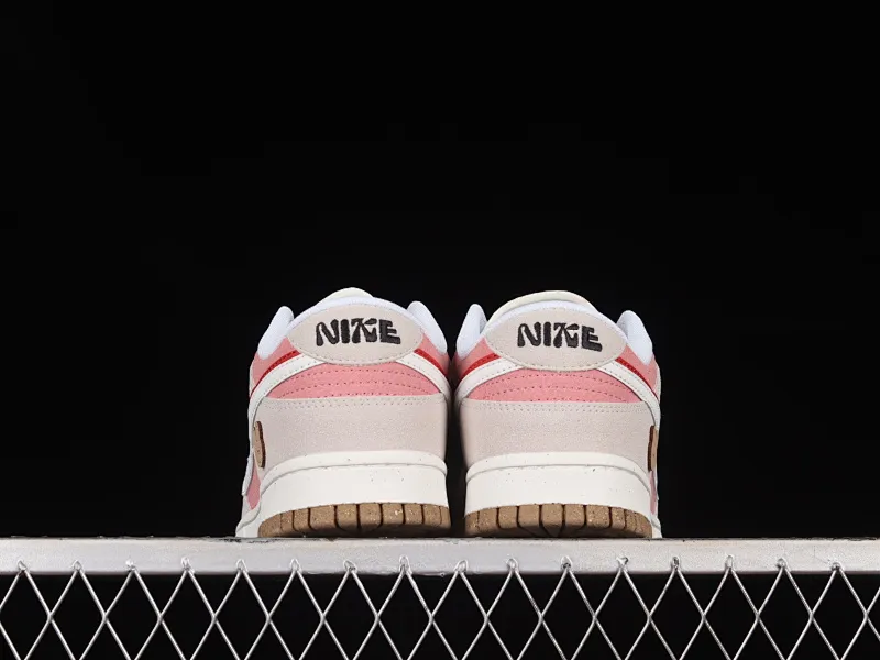 All Categories Nk SB Dunk Series Nk SB Dunk Low Low-top Sneakers Cost-effective Edition Nk Dunk Low SE 2023 Year of the Rabbit Limited SB Smashing Backboard Fashion Casual Sneakers DO9457-100